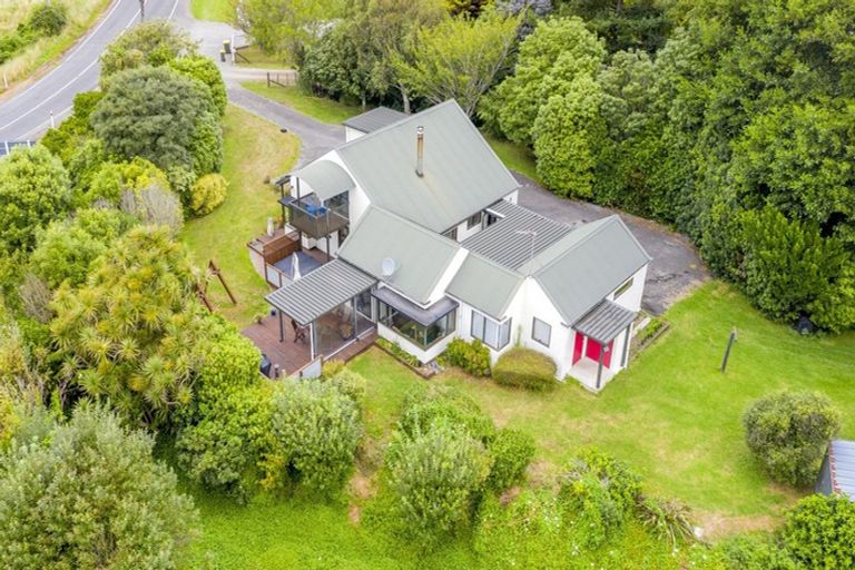 Photo of property in 149 Kawiu Road, Levin, 5510