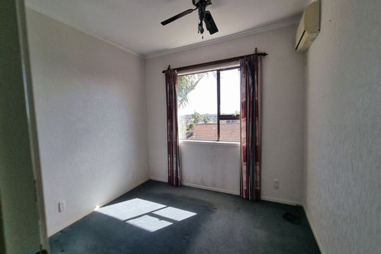 Photo of property in 58 Jandell Crescent, Bucklands Beach, Auckland, 2014