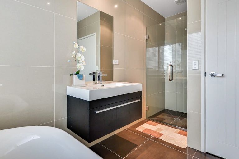 Photo of property in 10 Sinead Court, Grandview Heights, Hamilton, 3200