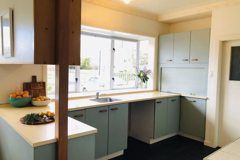 Photo of property in 33 Brassey Road, Saint Johns Hill, Whanganui, 4500