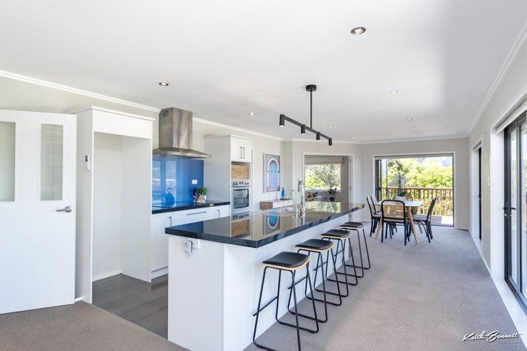 Photo of property in 43 Percy Kinsman Crescent, Riverstone Terraces, Upper Hutt, 5018