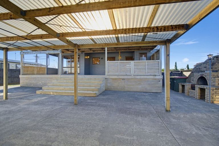 Photo of property in 223 Parkhurst Road, Parakai, 0830