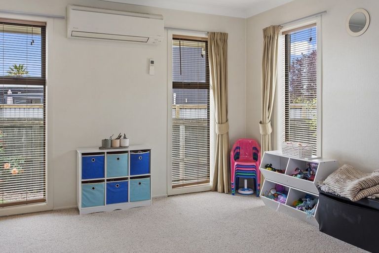 Photo of property in 4 Panckhurst Drive, Woodend, 7610