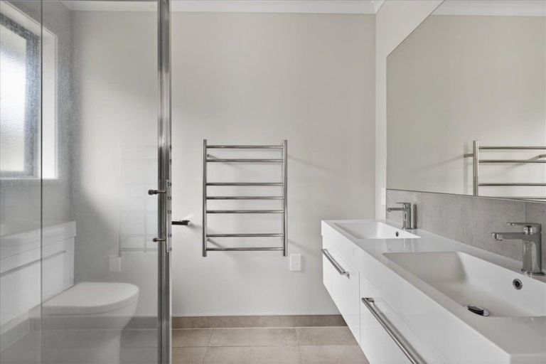 Photo of property in 3 Cheyne Road, Pyes Pa, Tauranga, 3112