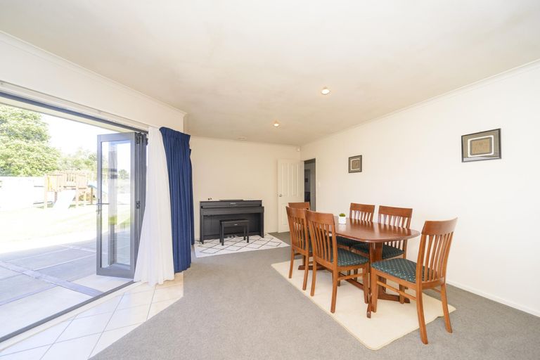 Photo of property in 110 Peter Hall Drive, Kelvin Grove, Palmerston North, 4414