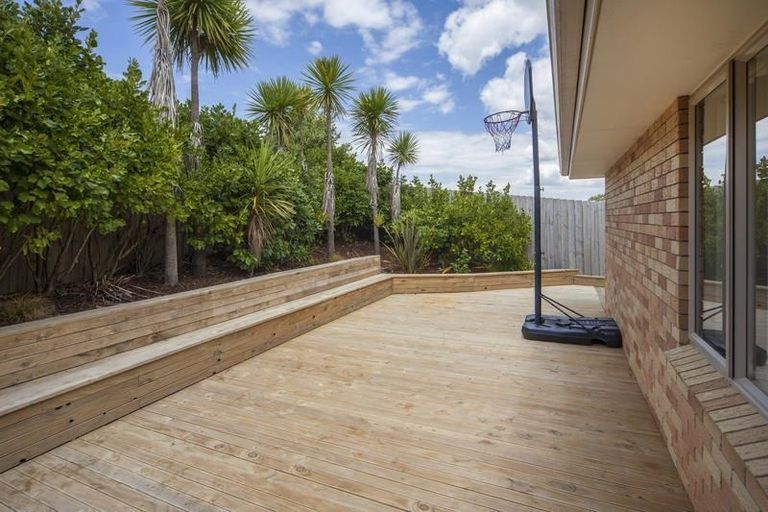 Photo of property in 27 Carol Lee Place, Albany Heights, Auckland, 0632
