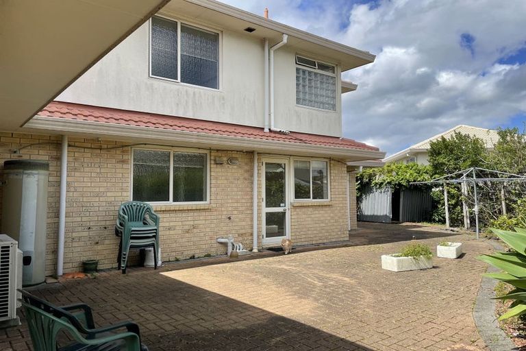 Photo of property in 6 Nathan Close, Somerville, Auckland, 2014