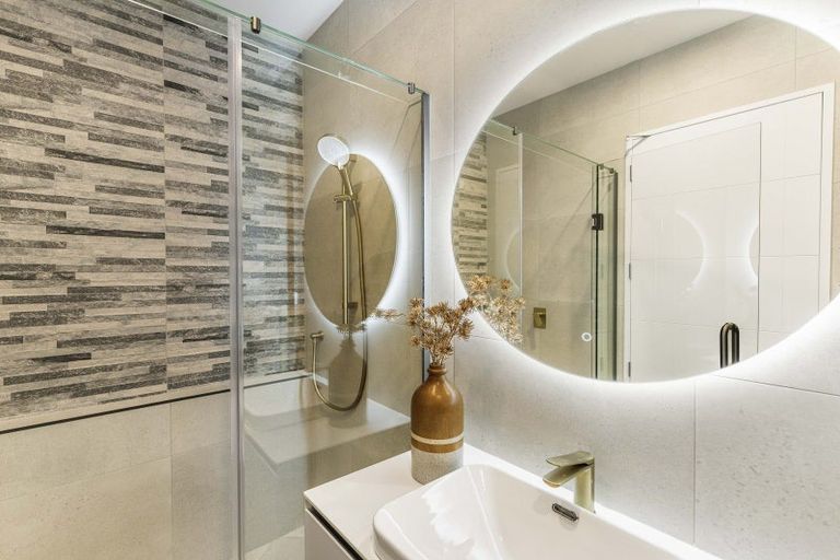 Photo of property in 4 Aituaa Road, Pukekohe, 2120