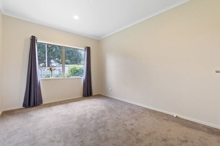 Photo of property in 24a Okoroire Street, Tirau, 3410