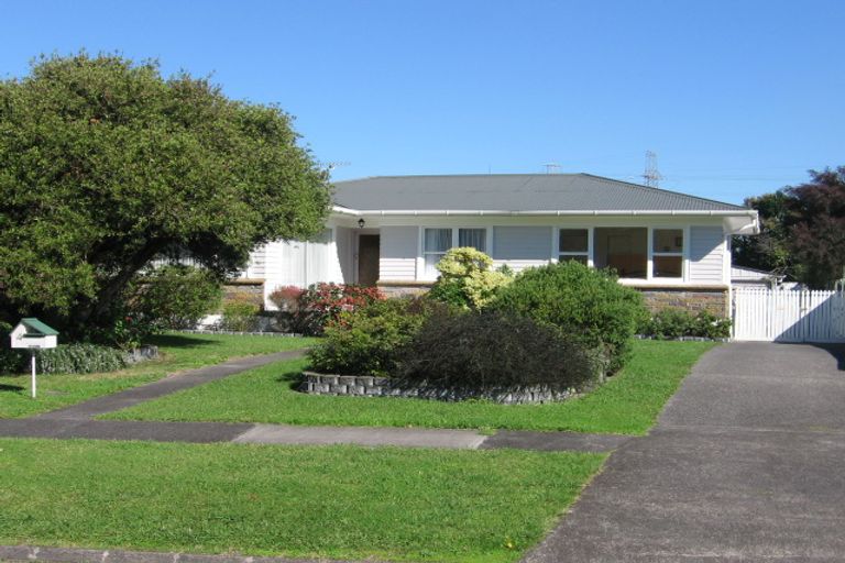 Photo of property in 4 Snell Place, Pakuranga, Auckland, 2010