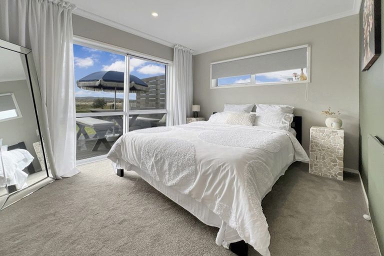 Photo of property in 36 Westside Road, Port Waikato, Tuakau, 2695