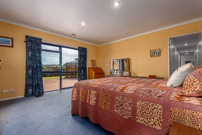 Photo of property in 32 Andrews Street, Foxton Beach, Foxton, 4815