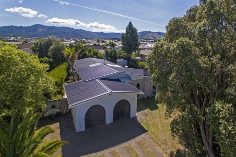 Photo of property in 18 Nicholas Avenue, Whitianga, 3510