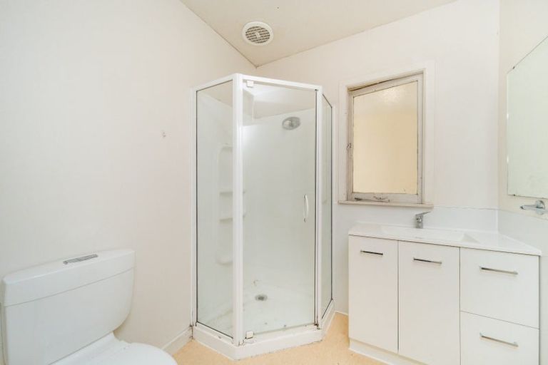 Photo of property in 35 Ada Street, Hokowhitu, Palmerston North, 4410