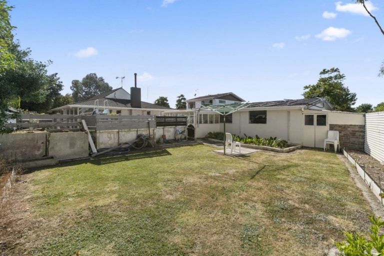 Photo of property in 19 Terry Crescent, Milson, Palmerston North, 4414