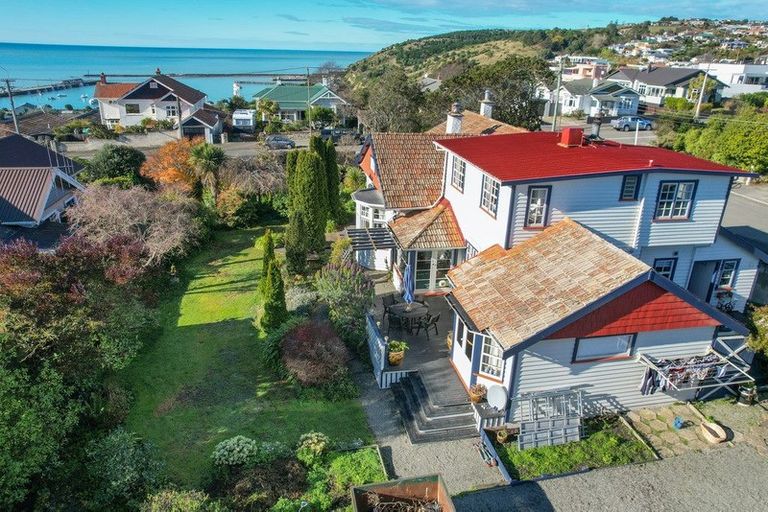 Photo of property in 50 Wharfe Street, South Hill, Oamaru, 9400