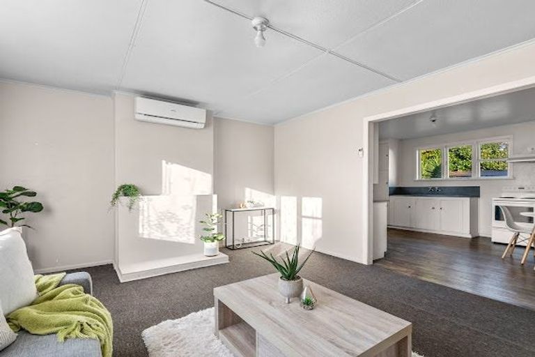 Photo of property in 9a Victory Road, Fairy Springs, Rotorua, 3015