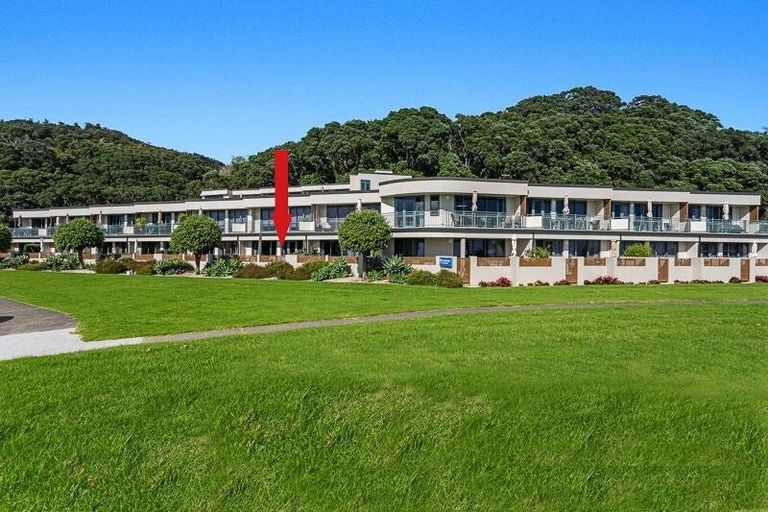 Photo of property in Beachpoint Apartments, 2/5 West End Road, Ohope, 3121