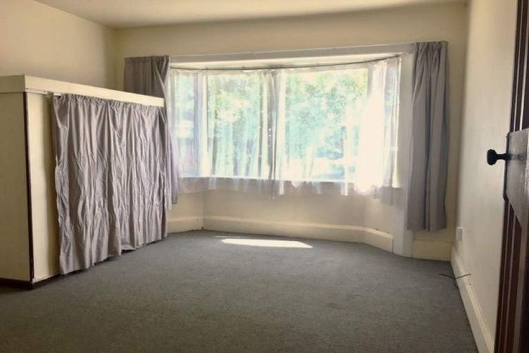 Photo of property in 2/64 Division Street, Riccarton, Christchurch, 8041
