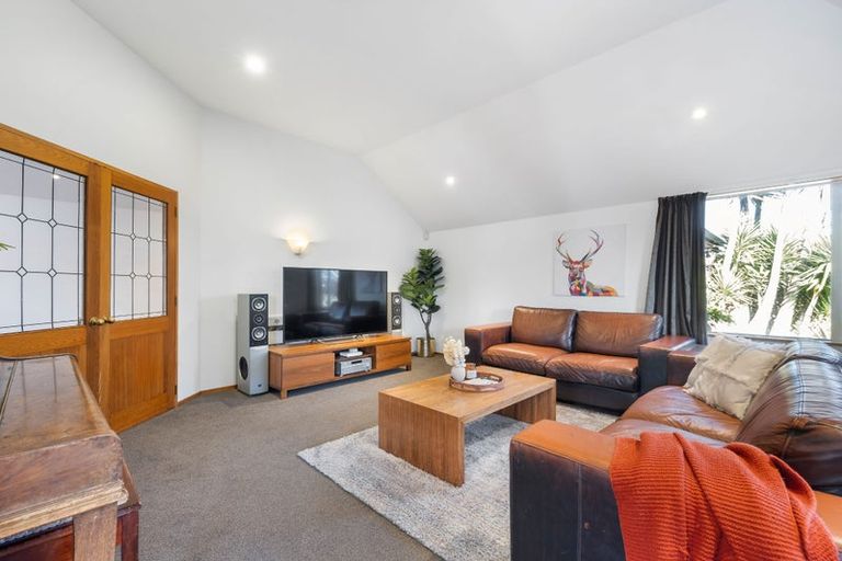 Photo of property in 48 Broadhaven Avenue, Parklands, Christchurch, 8083