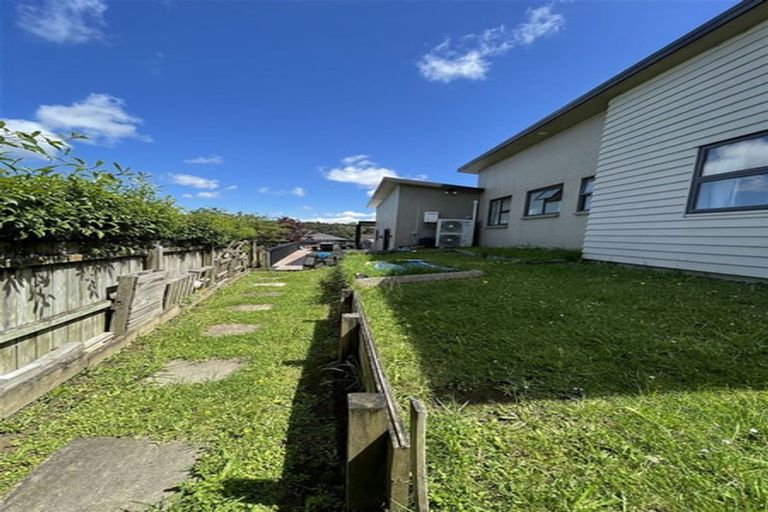 Photo of property in 29 Saint Maroun Rise, The Gardens, Auckland, 2105