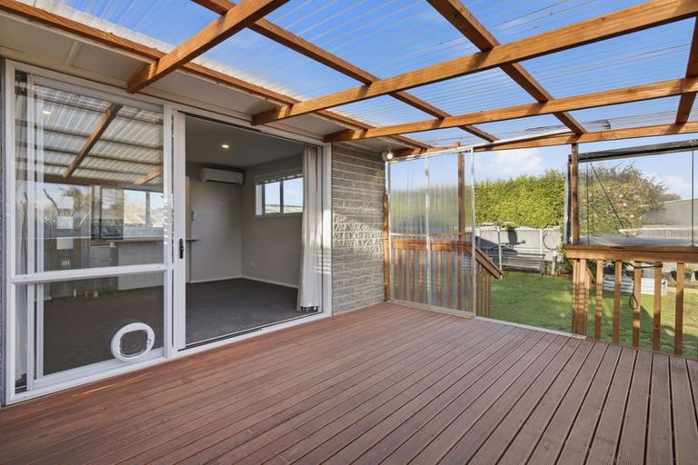 Photo of property in 2/154 Warren Crescent, Hillmorton, Christchurch, 8025