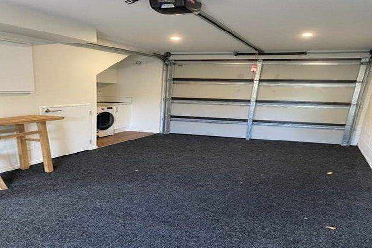 Photo of property in 4/5 Dellwood Avenue, Henderson, Auckland, 0612