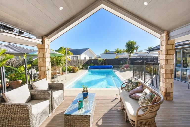Photo of property in 3 Kelly Place, Whitianga, 3510