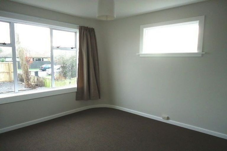 Photo of property in 61 Kirkwood Avenue, Upper Riccarton, Christchurch, 8041