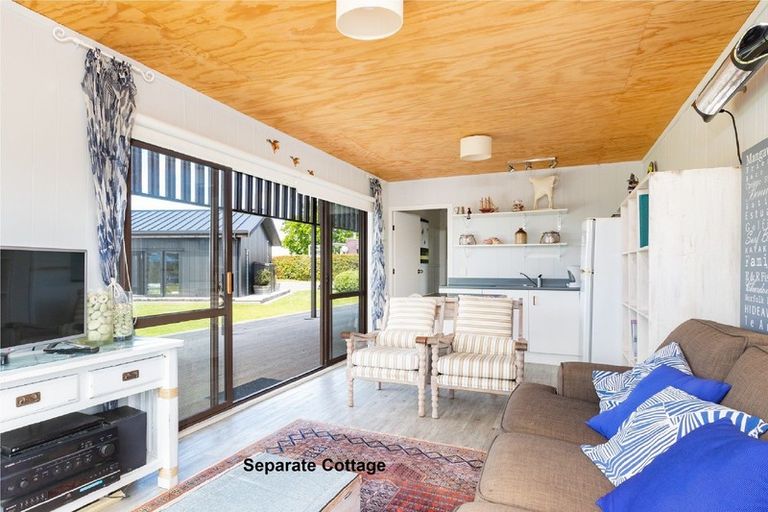 Photo of property in 68 Molesworth Drive, Mangawhai, 0505