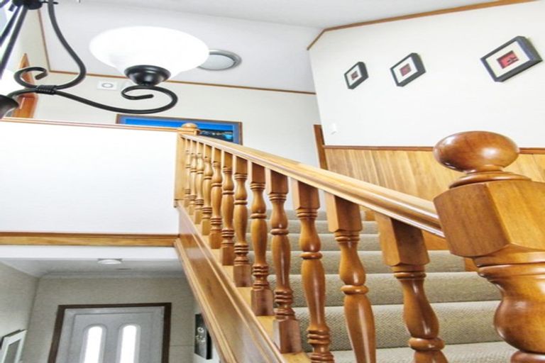 Photo of property in 22 Middleton Road, Johnsonville, Wellington, 6037