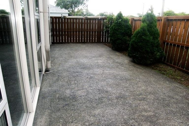 Photo of property in 1/100 Hastings Street West, Sydenham, Christchurch, 8023