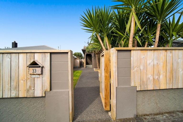 Photo of property in 33 Sanders Avenue, Westown, New Plymouth, 4310