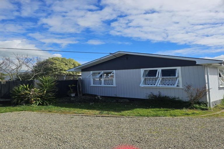 Photo of property in 70 Sedcole Street, Pahiatua, 4910