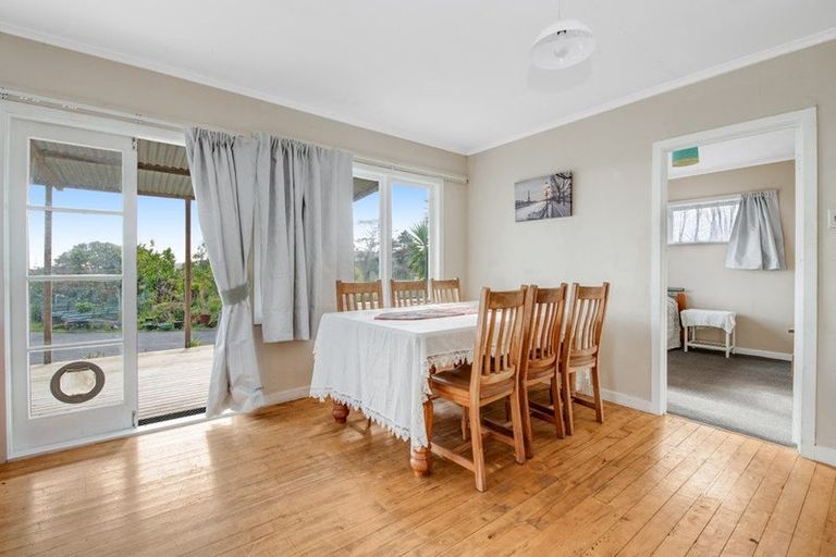 Photo of property in 4 Ferngully Road, Helensville, Kaukapakapa, 0871