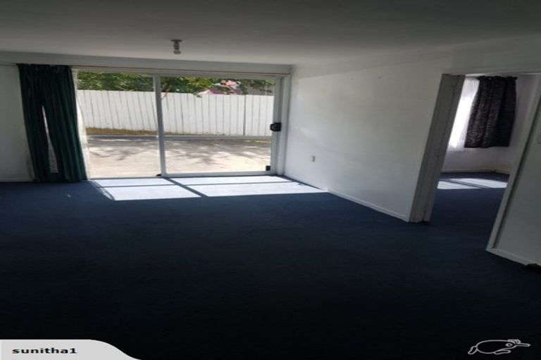 Photo of property in 4 Tacitus Place, Totara Vale, Auckland, 0629