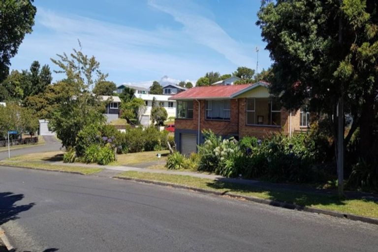 Photo of property in 10 Tavistock Street, Westown, New Plymouth, 4310