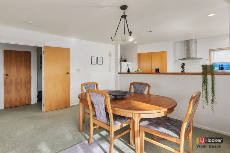 Photo of property in 21 Snell Crescent, Waihi Beach, 3611