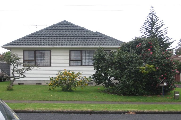 Photo of property in 18 Maxwell Avenue, Papatoetoe, Auckland, 2025