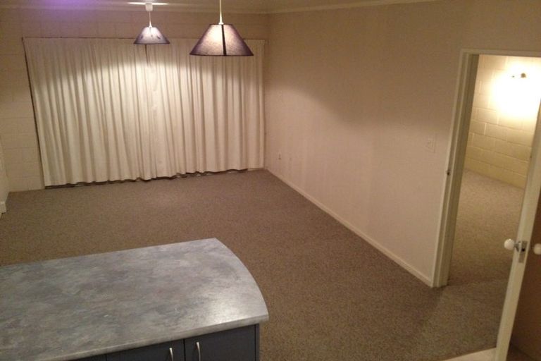 Photo of property in 13/19a Verbena Road, Birkdale, Auckland, 0626