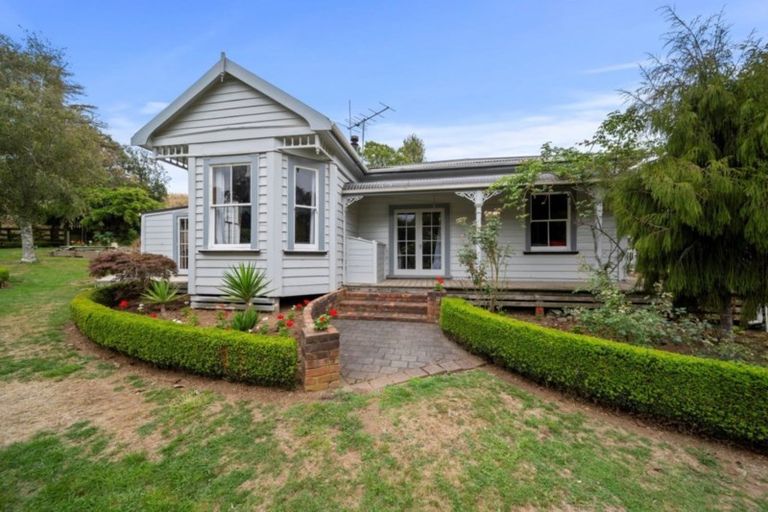 Photo of property in 295 Skinner Road, Bird Road, Stratford, 4393