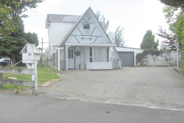 Photo of property in 29 Edward Street, Pahiatua, 4910