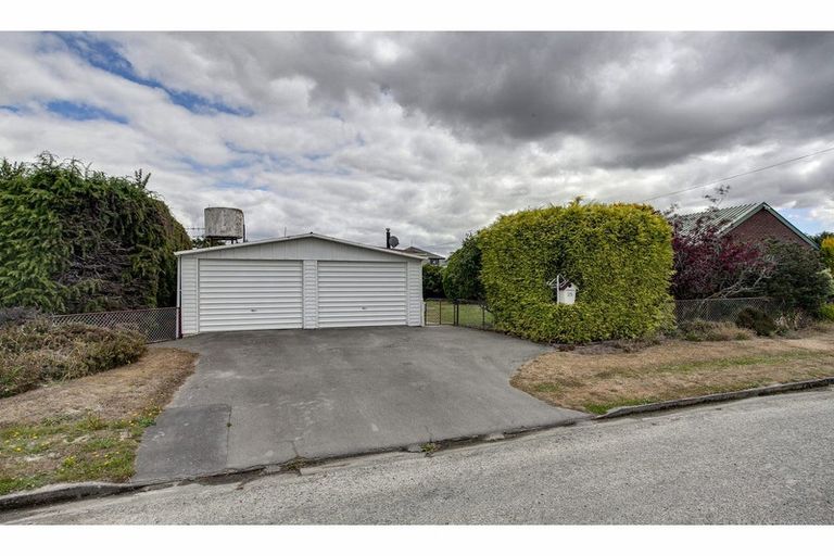 Photo of property in 25 Kyber Street, Pleasant Point, 7903