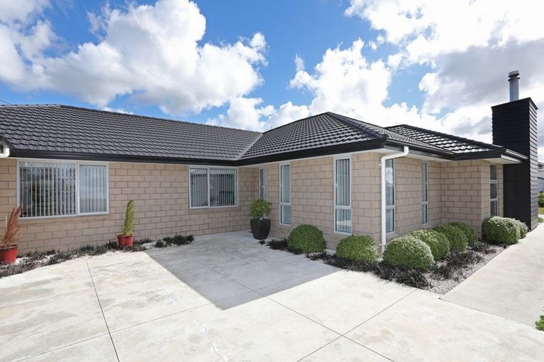 Photo of property in 25 Fallow Avenue, Feilding, 4775
