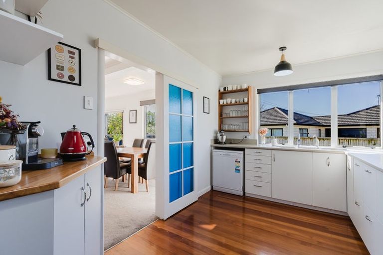 Photo of property in 7 Mahana Road, St Andrews, Hamilton, 3200