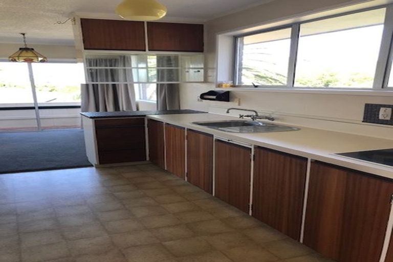 Photo of property in 2/31 Mccrystal Avenue, Bucklands Beach, Auckland, 2012