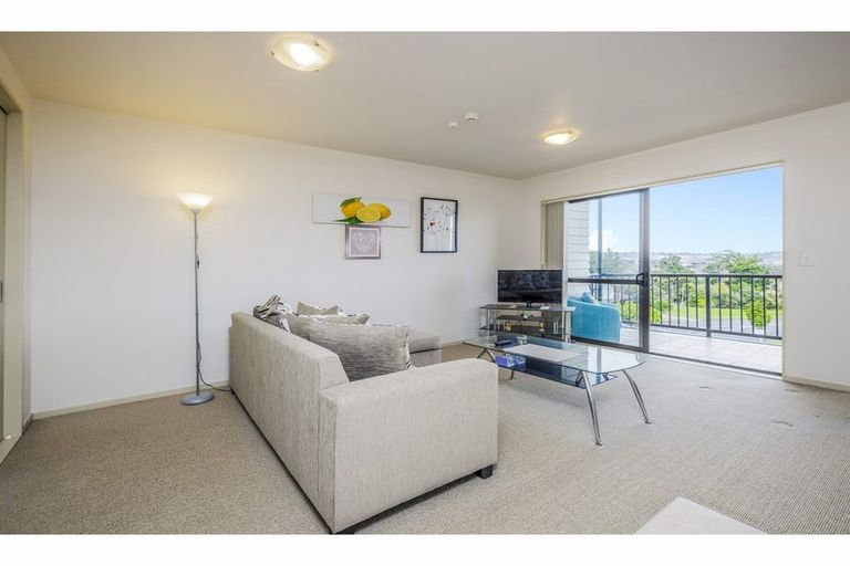 Photo of property in 41/124 Stancombe Road, Flat Bush, Auckland, 2016