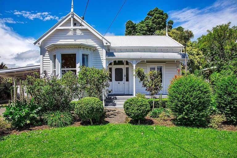 Photo of property in 47 Doralto Road, Frankleigh Park, New Plymouth, 4310