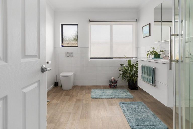 Photo of property in 9 Finlowe Way, Otumoetai, Tauranga, 3110