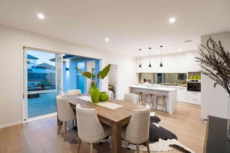 Photo of property in 54 Timmer Road, Flat Bush, Auckland, 2019